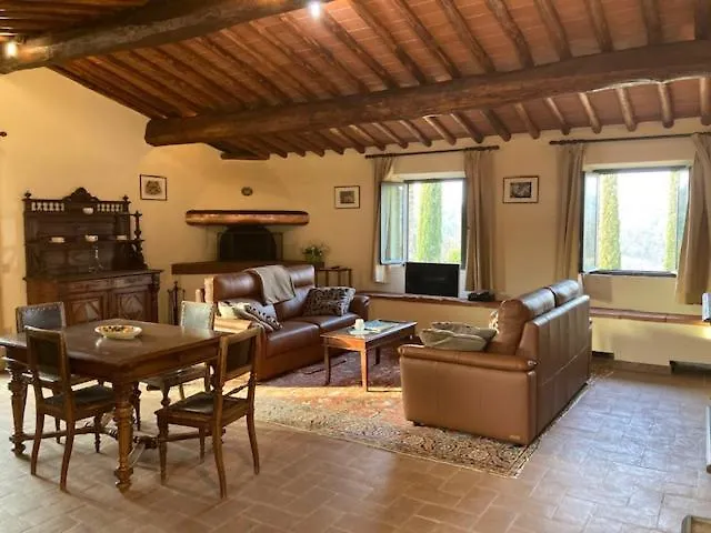 Agriturismo Vinci Gaiole in Chianti Farm stay